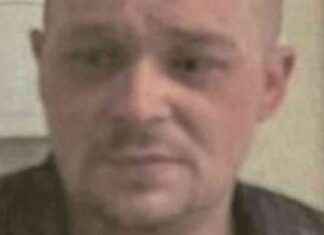 Missing 38-Year-Old Man from Bolton: GMP Seeks Public Assistance news-09082024-044829