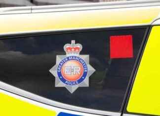 Police Seek Witnesses to Fatal Car Crash in Bolton news-09082024-051012