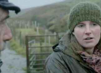 Amanda Owen’s Struggle: Fans Spot Signs in First Our Yorkshire Farm Episode news-09082024-053240