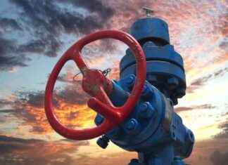 Investor Demand Boosts Mosman Oil and Gas Share Prices news-09082024-055724