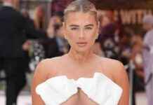 Arabella Chi Stuns in Underboob Look at It Ends With Us Premiere news-09082024-055904
