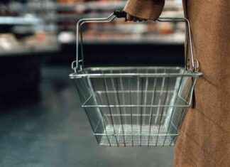 Blue Light Card Discounts Cause Website Crash: Shoppers Flock for Savings news-09082024-072209