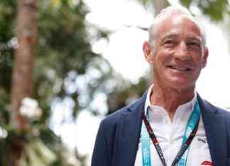 Liberty Media CEO Opposes Breaking Up Live Nation news-09082024-093708