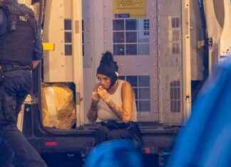 Katie Price Arrested at Airport After Turkey Face Lift: What Happened? news-09082024-095457