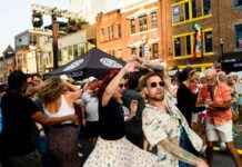 Nashville Honky-Tonk Block Party: A Celebration of Music and Community news-09082024-104010