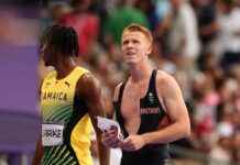 Celebrating Personal Growth: Chalmers Reflects on Progress news-09082024-113457