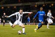 Ex-Bantams Loan Striker Makes League Two Comeback news-09082024-120057