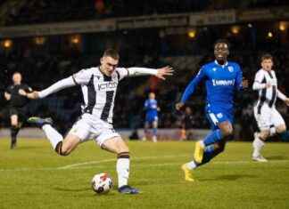 Ex-Bantams Loan Striker Makes League Two Comeback news-09082024-120057