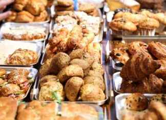 Responding to Criticism: Gail’s Defends Pricing of Day-Old Croissants news-16082024-233812