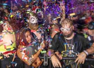 Insane ‘Queen of Cheeks’ Contest at Wild Gathering of the Juggalos Festival news-17082024-054029