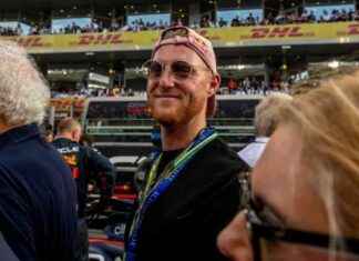 England’s Ollie Pope Emphasizes Team Support Over Absent Ben Stokes news-20082024-225935