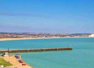 Revitalizing a UK Seaside Town: Transforming Beach and Promenade to a Vibrant Hotspot news-28082024-122139