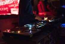 Top 10 Nightlife Activities in Manchester – Ultimate Guide for Nightlife Enthusiasts news-29082024-123329