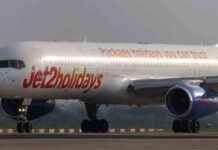 Police remove disruptive passenger from Jet2 flight at Manchester Airport news-30082024-003418