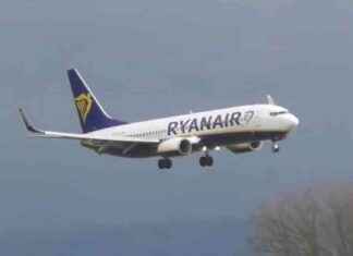 Ryanair Flight Diverts Due to Medical Emergency: Passenger Suffers Episode news-02092024-004739