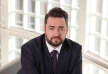 Waterloo Road Series 14 Cast: Full Lineup & Jason Manford’s Arrival news-10092024-215047