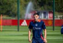 Manchester United Predicted Line-Up vs Southampton: Ugarte Decision and Amad Call news-13092024-073841