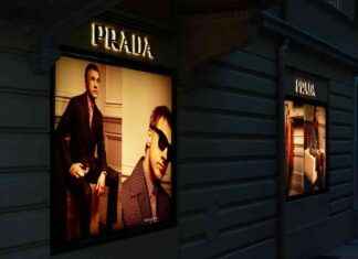 Luxury Fashion: Prada’s £1,380 Skirt Review – Is It Worth the Price? news-24092024-082536