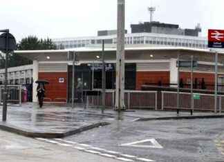 Major Disruption: Greater Manchester Station Closure for 7 Weekends news-18102024-163035