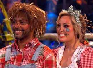 JB Gill Addresses Amy Dowden’s Absence After Backstage Collapse news-28102024-001950