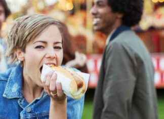 Save Money on Theme Park Food with This Simple Hack – Mum Saves £36 and You Can Too save-money-on-theme-park-food-with-this-simple-hack-mum-saves-36-and-you-can-too