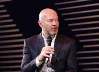 Alan Shearer Names Standout Man United Player vs Liverpool alan-shearer-names-standout-man-united-player-vs-liverpool