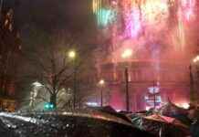 Manchester New Year Firework Display Draws Thousands Despite Rain manchester-new-year-firework-display-draws-thousands-despite-rain