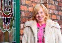 Julie Carp’s Secret Spells Heartbreak for Eileen Grimshaw julie-carps-secret-spells-heartbreak-for-eileen-grimshaw