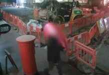 Mysterious Stranger Steals Heart on Valentine’s Day – Shocking! mysterious-stranger-steals-heart-on-valentines-day-shocking