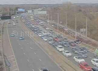 M60 Crash Updates: Delays and Live Coverage m60-crash-updates-delays-and-live-coverage