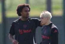 Man Utd Training: Amorim Laughs, Garnacho Haircut – Europa League Final Prep man-utd-training-amorim-laughs-garnacho-haircut-europa-league-final-prep