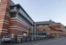 Prison Officer Suffers Slash Injuries in Strangeways Attack prison-officer-suffers-slash-njuries-in-strangeways-attack